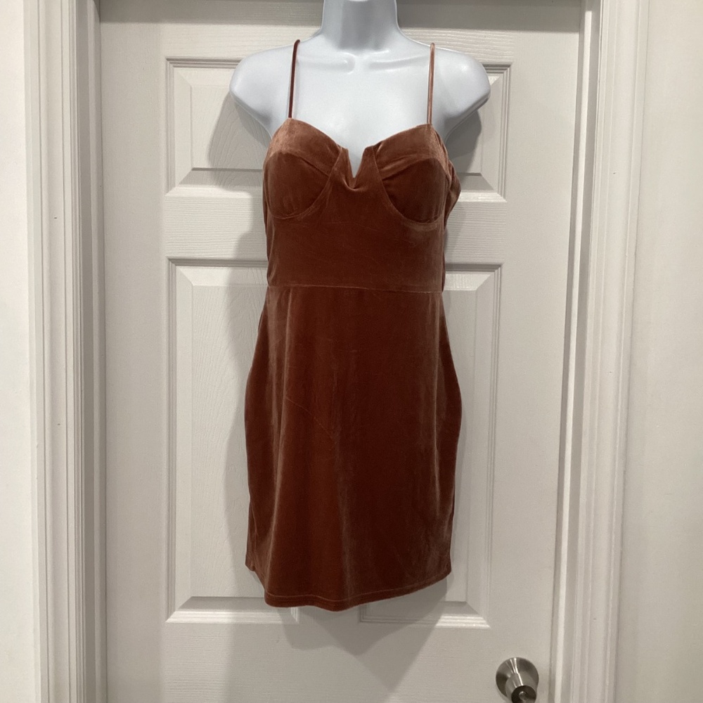 Lulus Dress - Picture 7 of 8